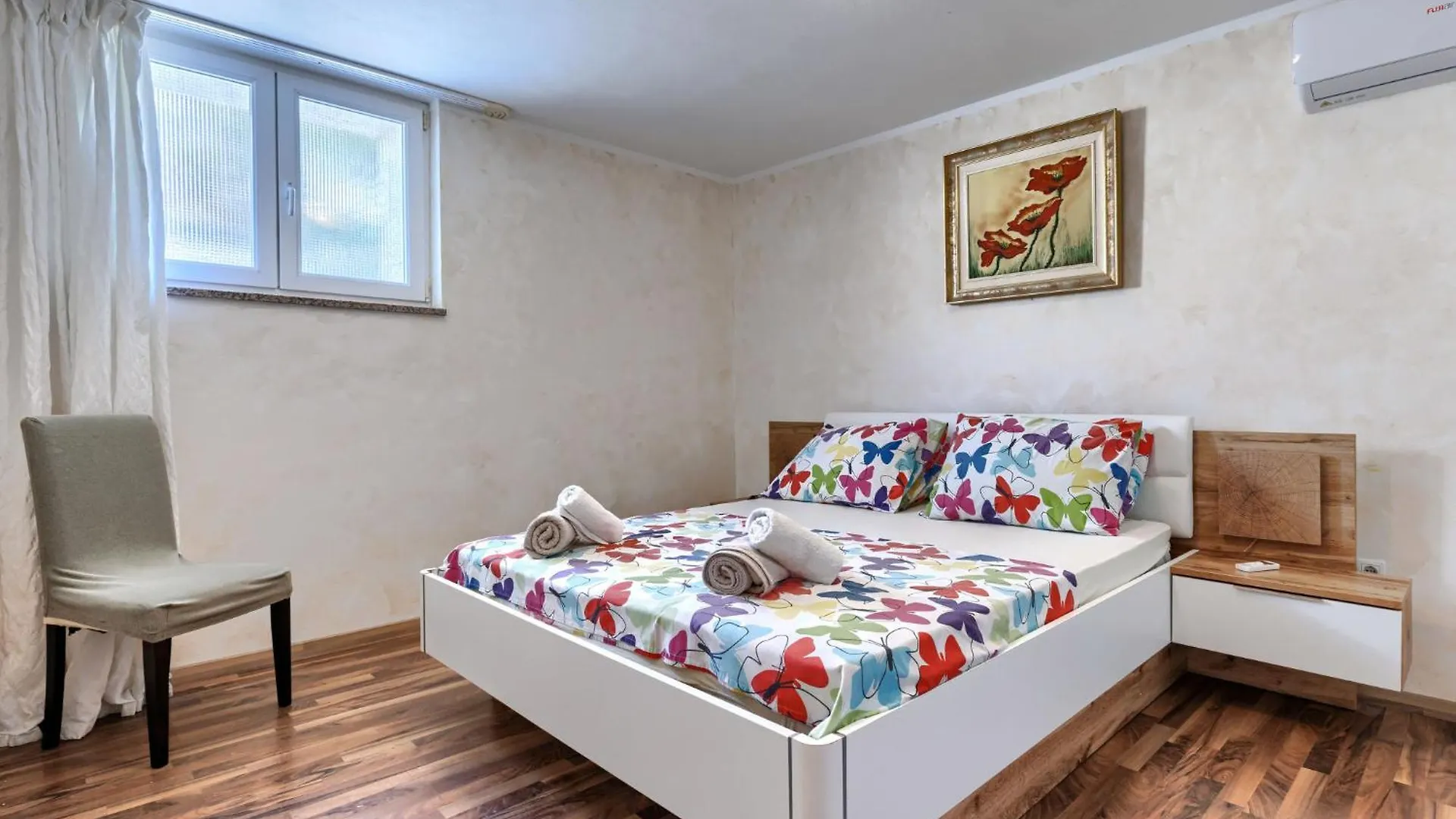 Holiday Home Sonja By Interhome Liznjan 0*,  Croatia